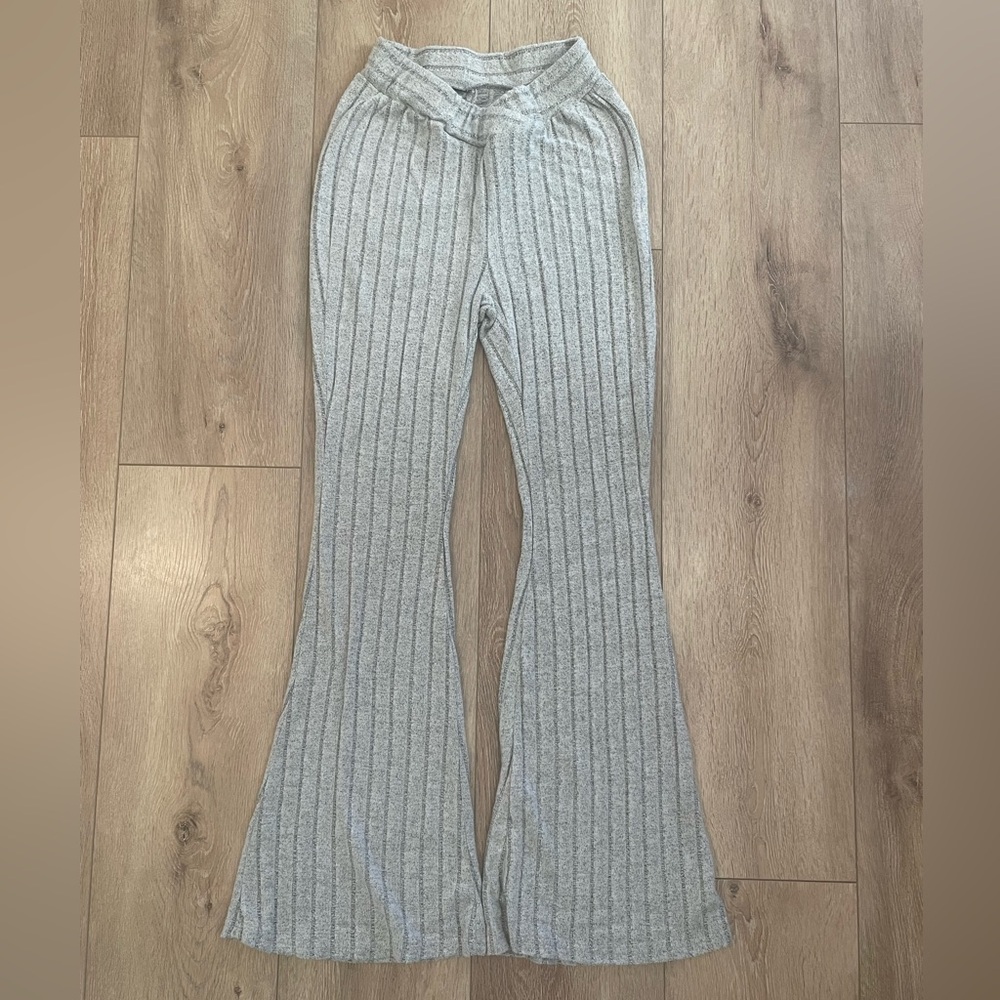 SHEIN Stretchy Flare Pants